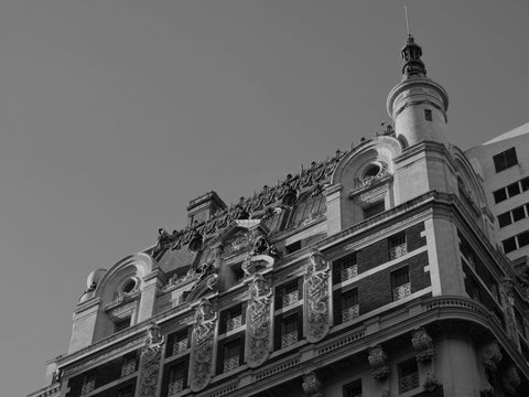 Wednesday Weirdness: Hotel Hauntings