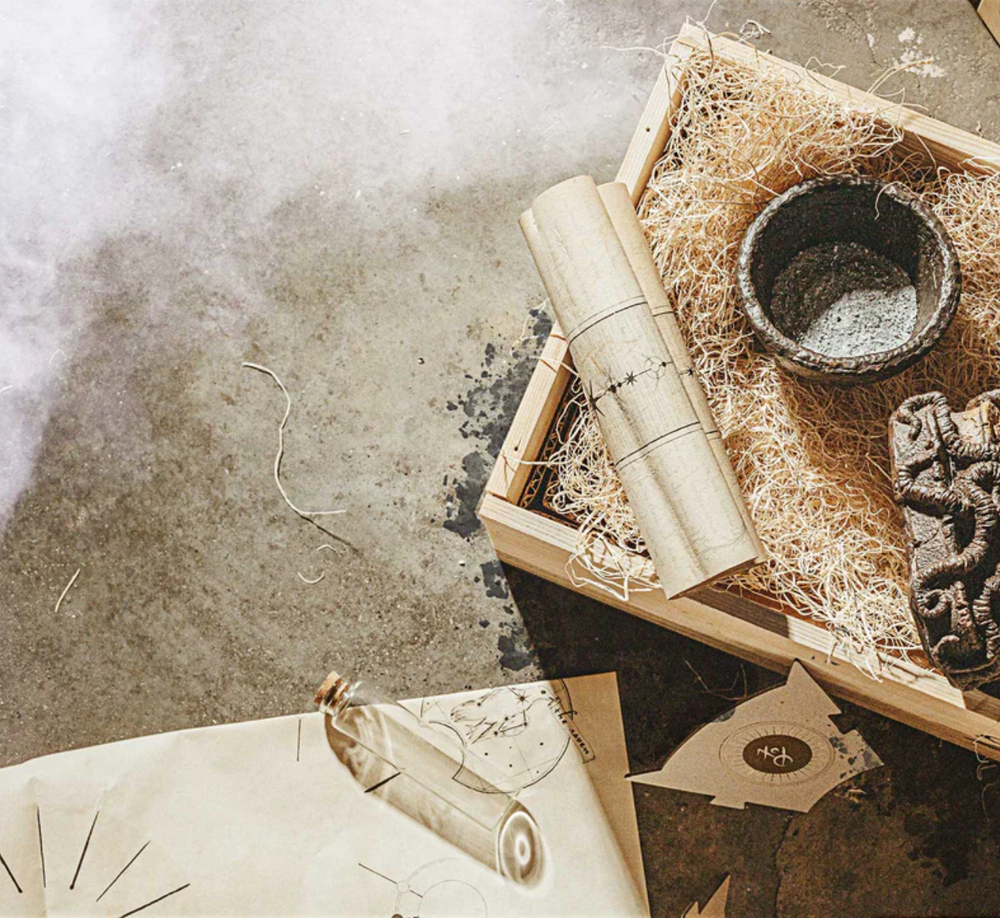 HASTUR - Mysterious Package Company